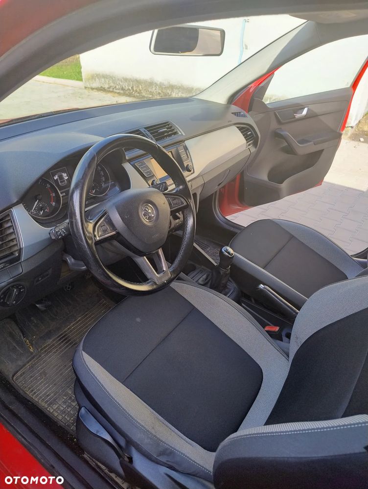 Skoda Fabia 1.2 TSI Active - 7