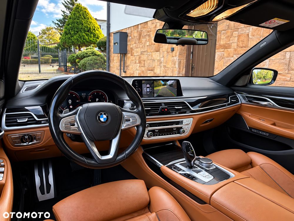 BMW Seria 7 750d xDrive - 29