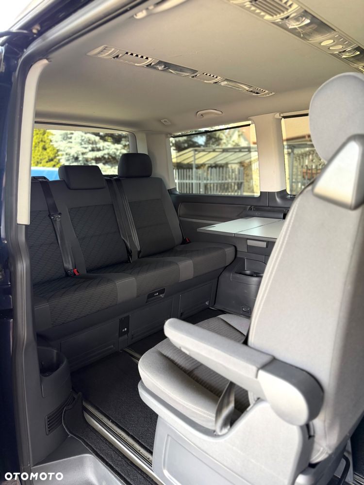 Volkswagen Multivan - 14