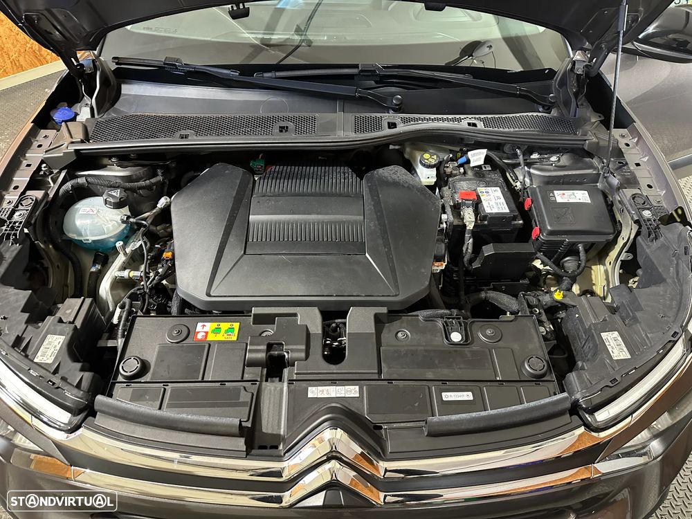 Citroën e-C4 50 kWh Shine - 13
