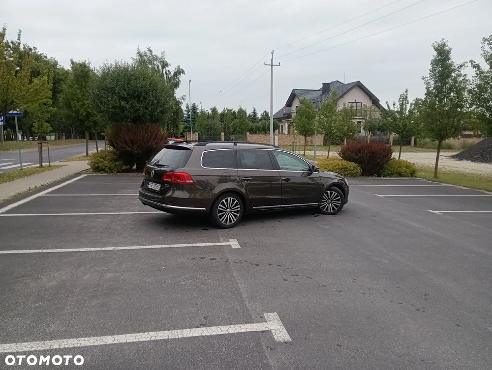 Volkswagen Passat 2.0 TDI Comfortline DSG - 7