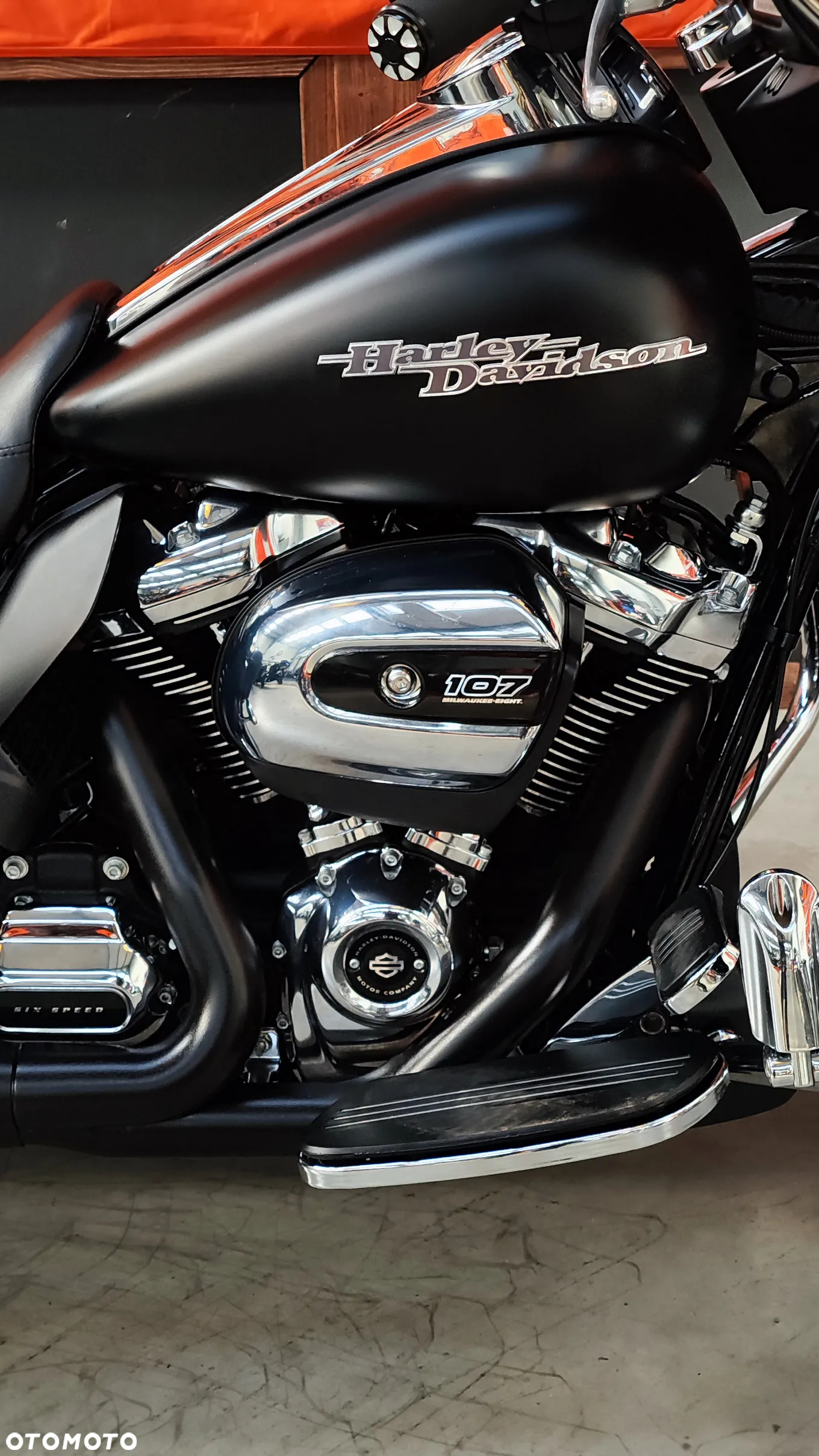Harley-Davidson FLHXS Special - 31