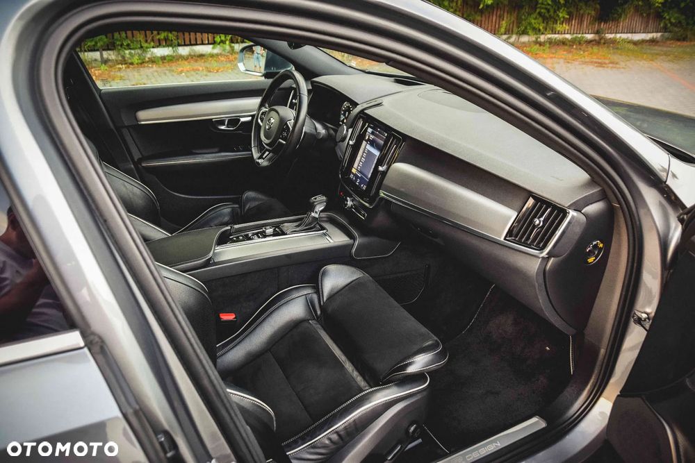 Volvo S90 T6 AWD R-Design - 25