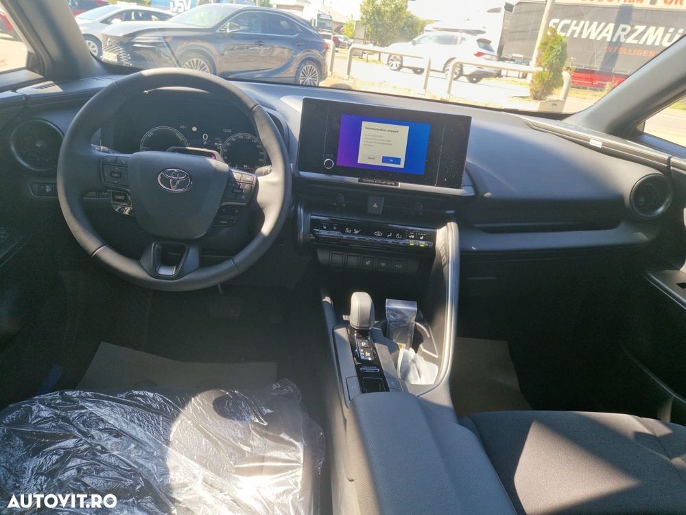 Toyota C-HR - 12