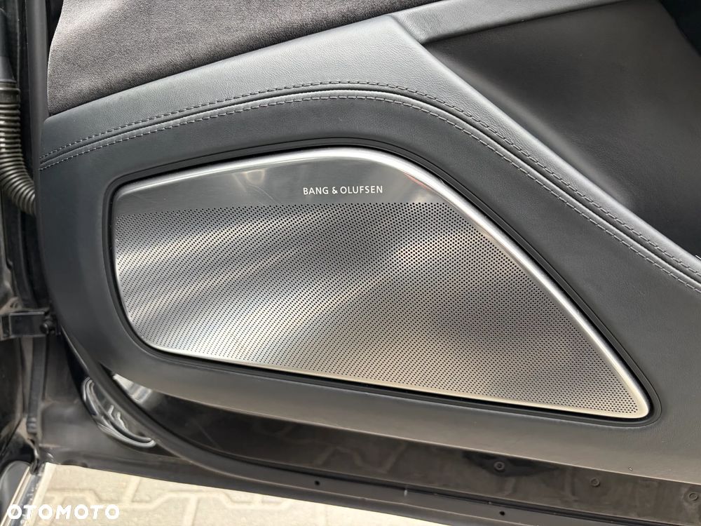 Audi A8 3.0 TDI clean diesel L Quattro - 34
