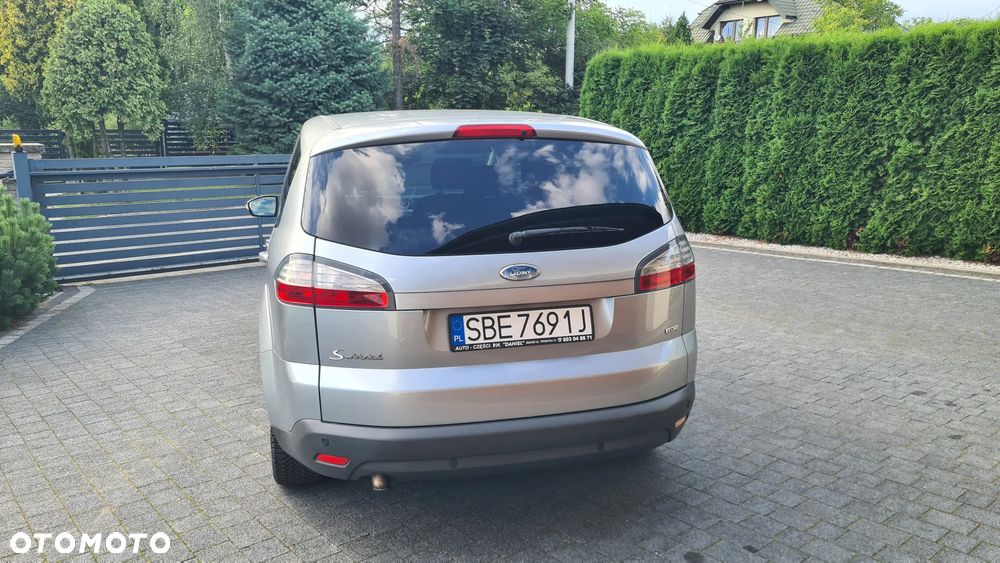 Ford S-Max 2.0 TDCi DPF Business Edition - 15