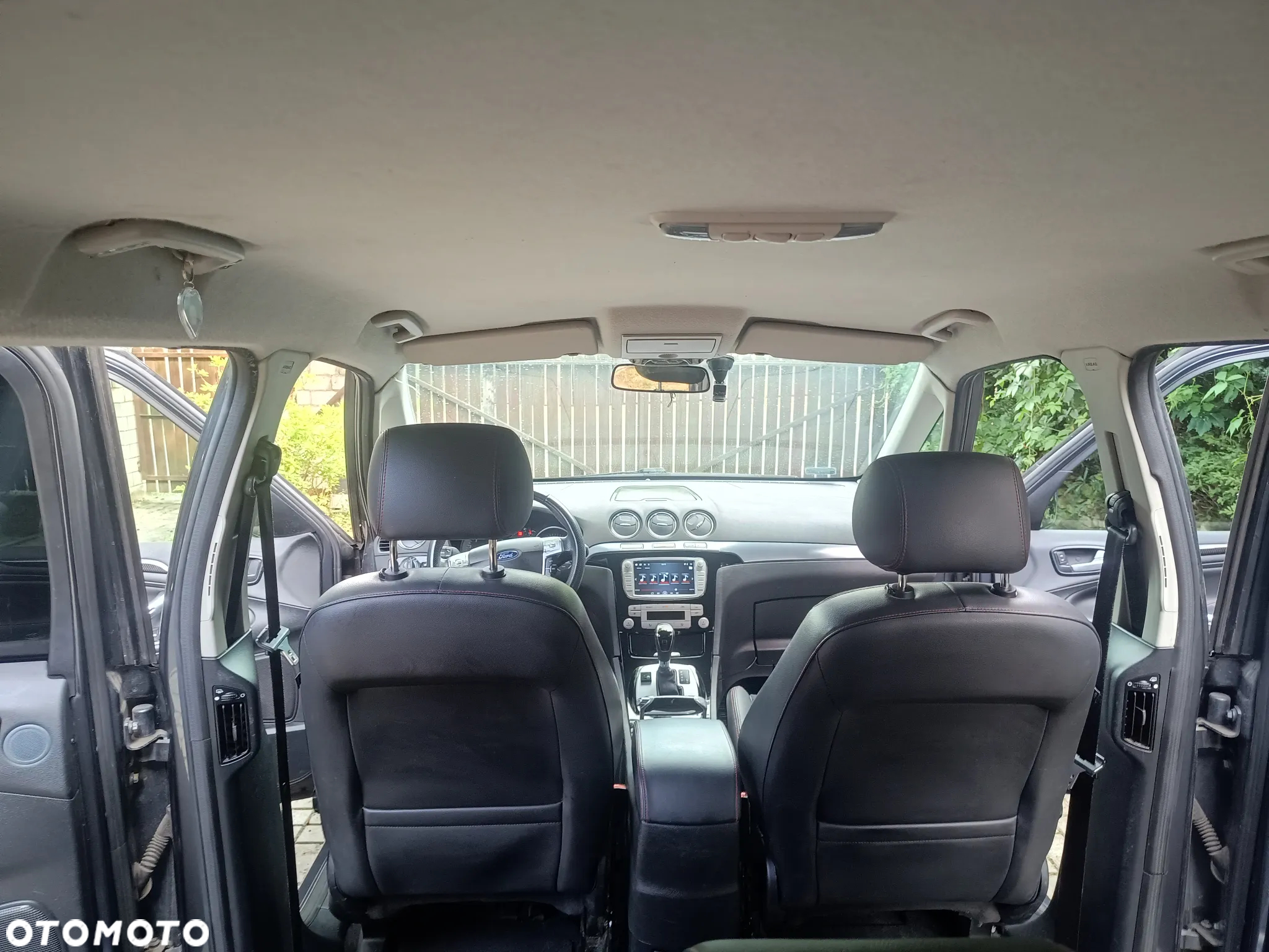 Ford Galaxy - 9