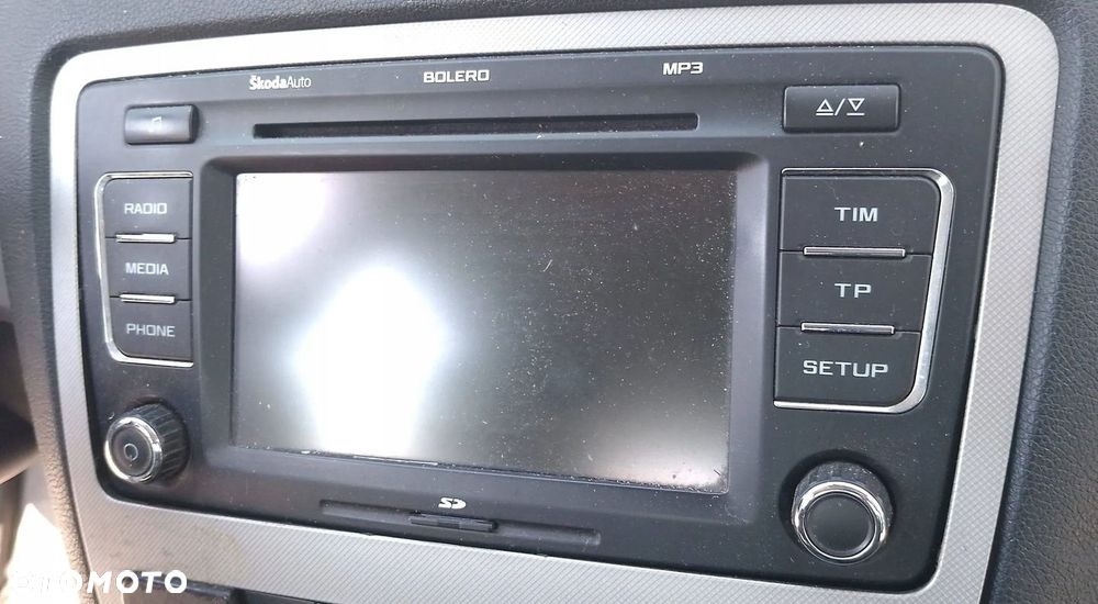 SKODA OCTAVIA II LIFT RADIOODTWARZACZ - 1