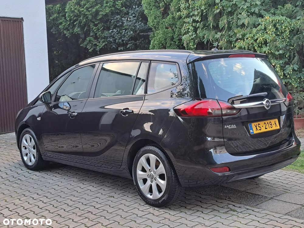 Opel Zafira - 21