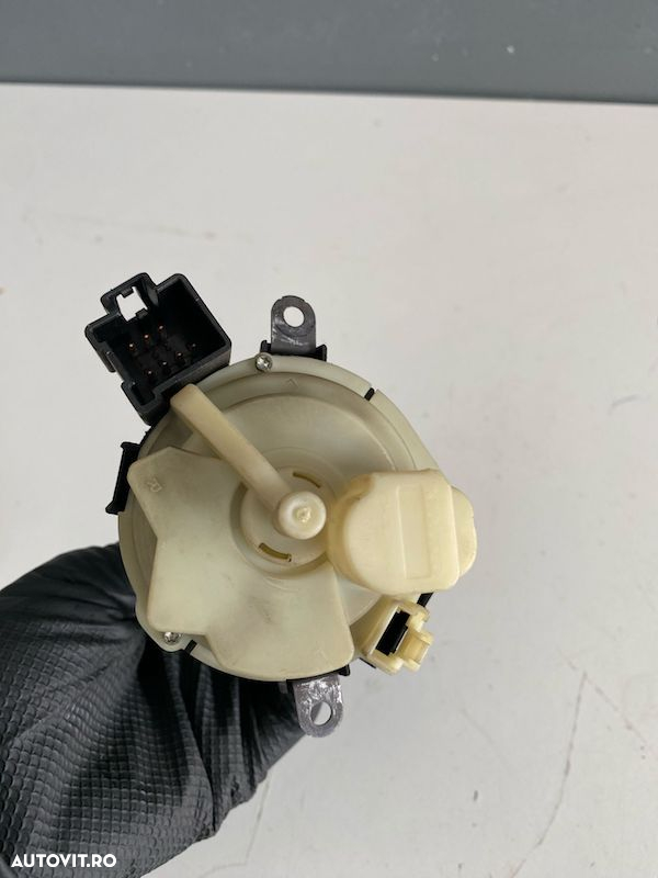 Contact Volvo C30 V50 S40 2004-2010 31300585 30737157 - 3