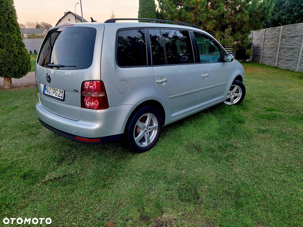 Volkswagen Touran 1.4 TSI Comfortline Perfectline - 4