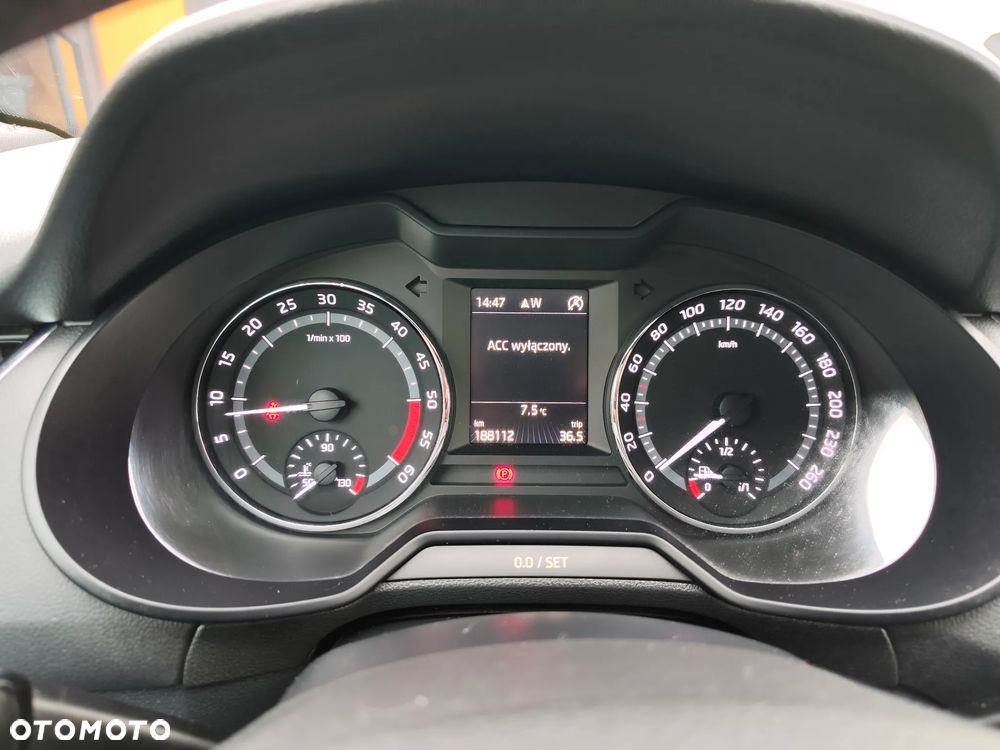 Skoda Octavia 2.0 TDI 4x4 DSG Scout - 34