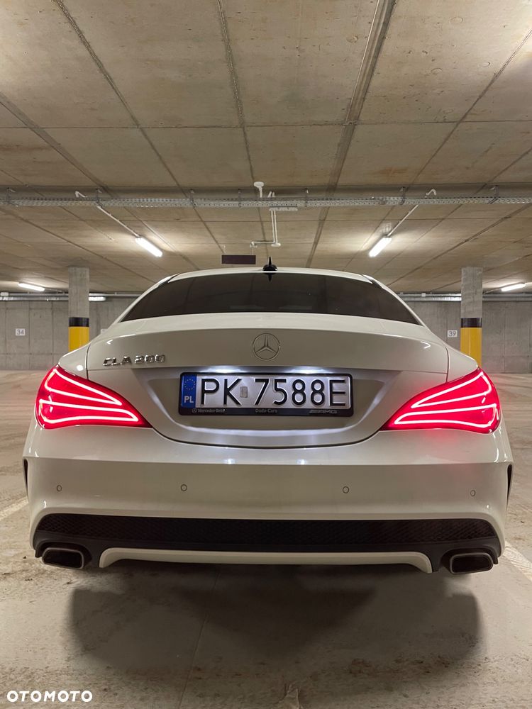 Mercedes-Benz CLA 200 7G-DCT AMG Line - 7