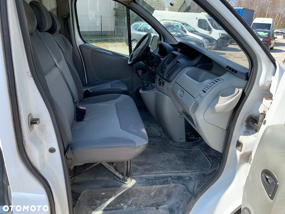 Renault Trafic - 13