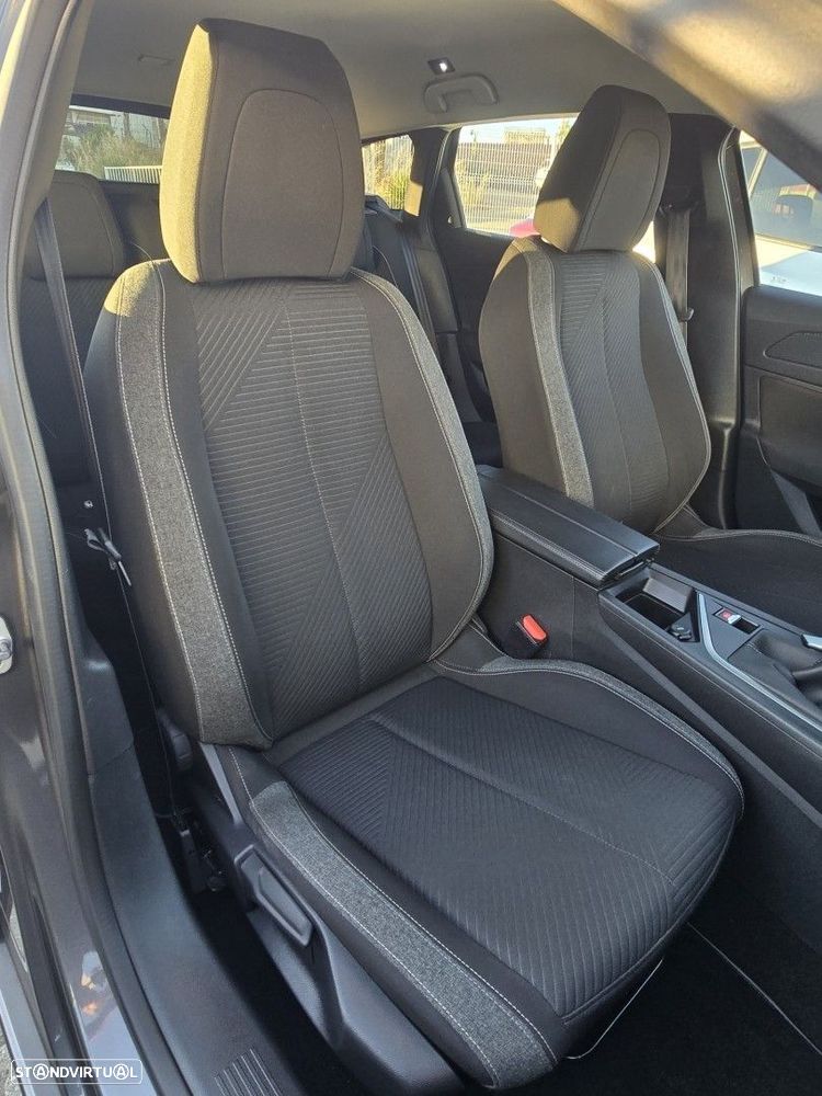 Peugeot 308 SW 1.5 BlueHDi Active Pack — fotografia 12