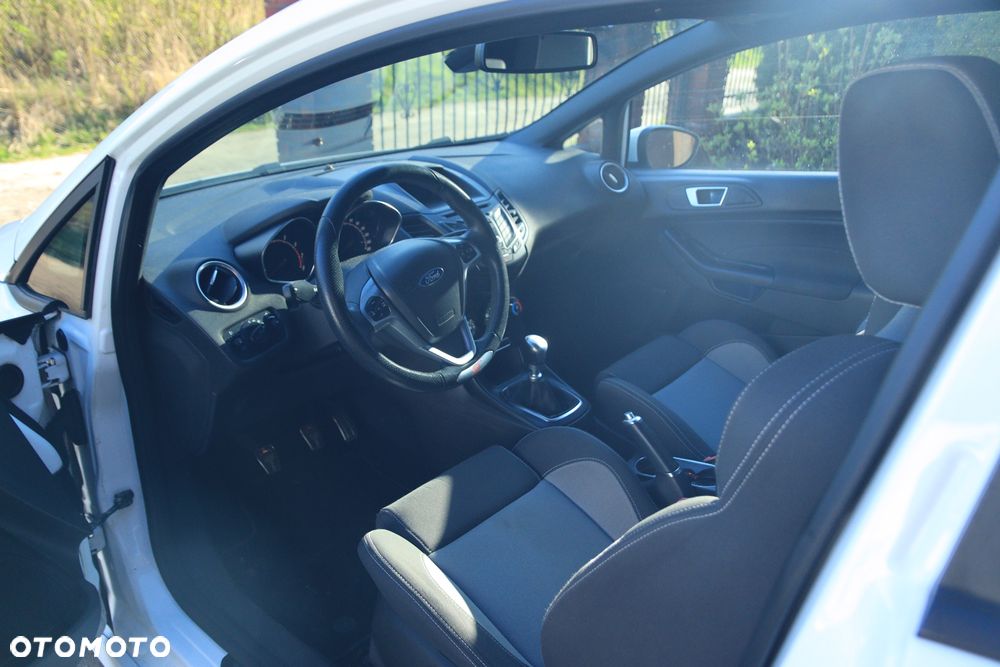 Ford Fiesta ST EU6 - 8