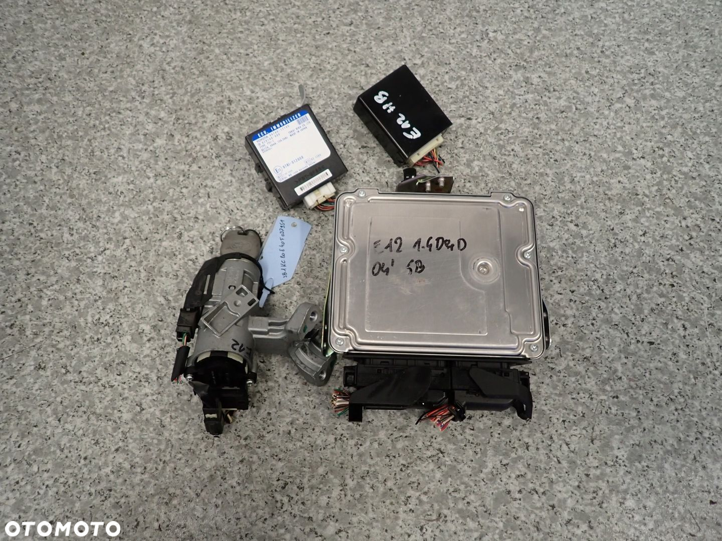 TOYOTA COROLLA 1.4 D4D 04-07 ZESTAW STARTOWY KOMPUTER STACYJKA - 2