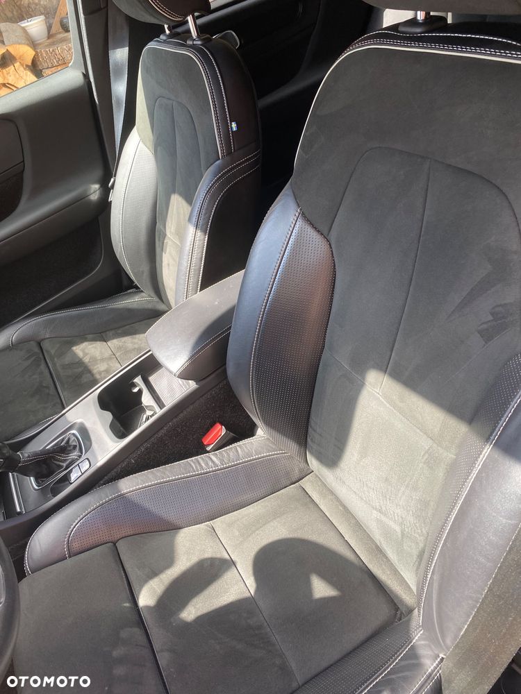 Volvo XC 40 D3 RDesign - 18