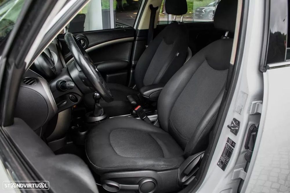 MINI Countryman One D - 22