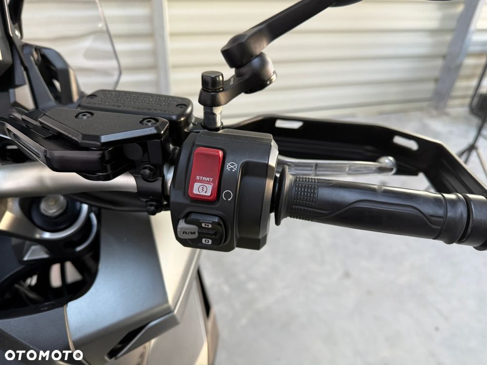 Honda X-ADV - 12