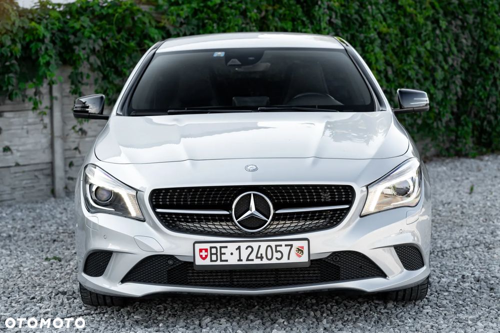 Mercedes-Benz CLA 200 7G-DCT Peak Edition - 5