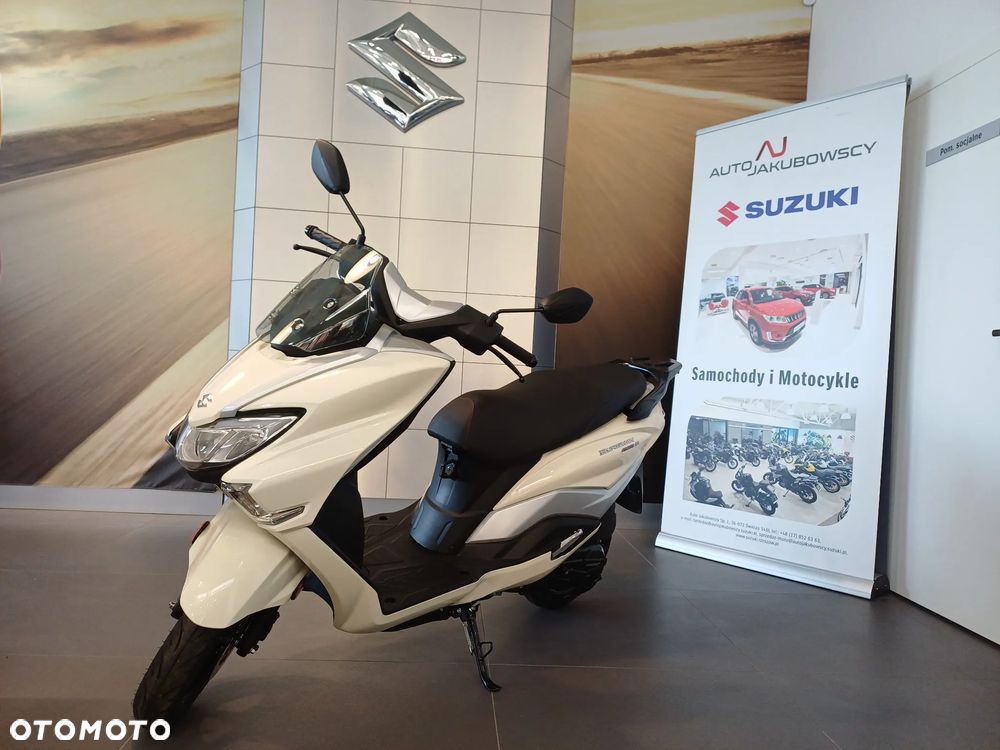 Suzuki Burgman - 4