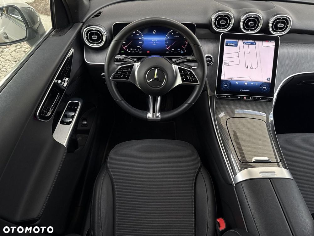 Mercedes-Benz GLC - 14