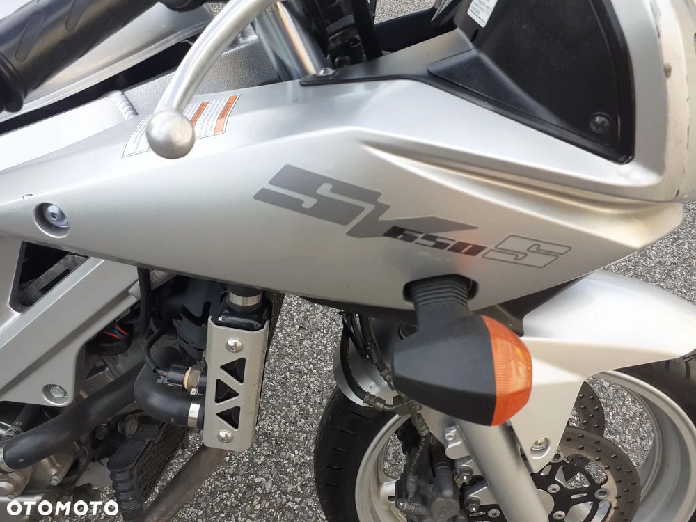 Suzuki SV - 4