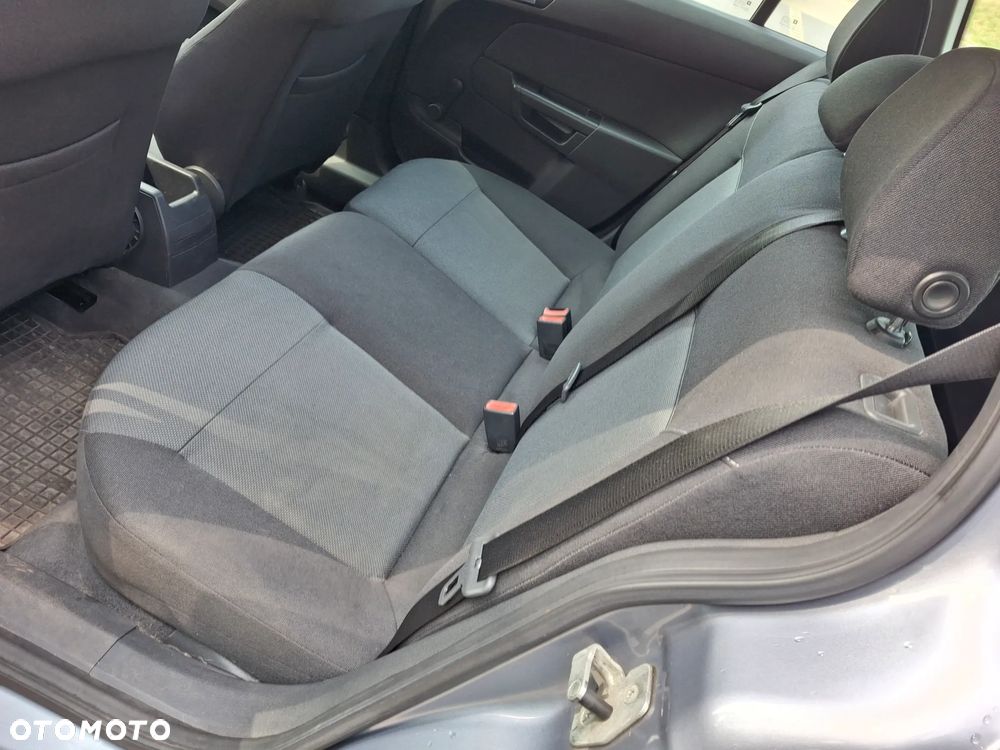 Opel Astra - 15