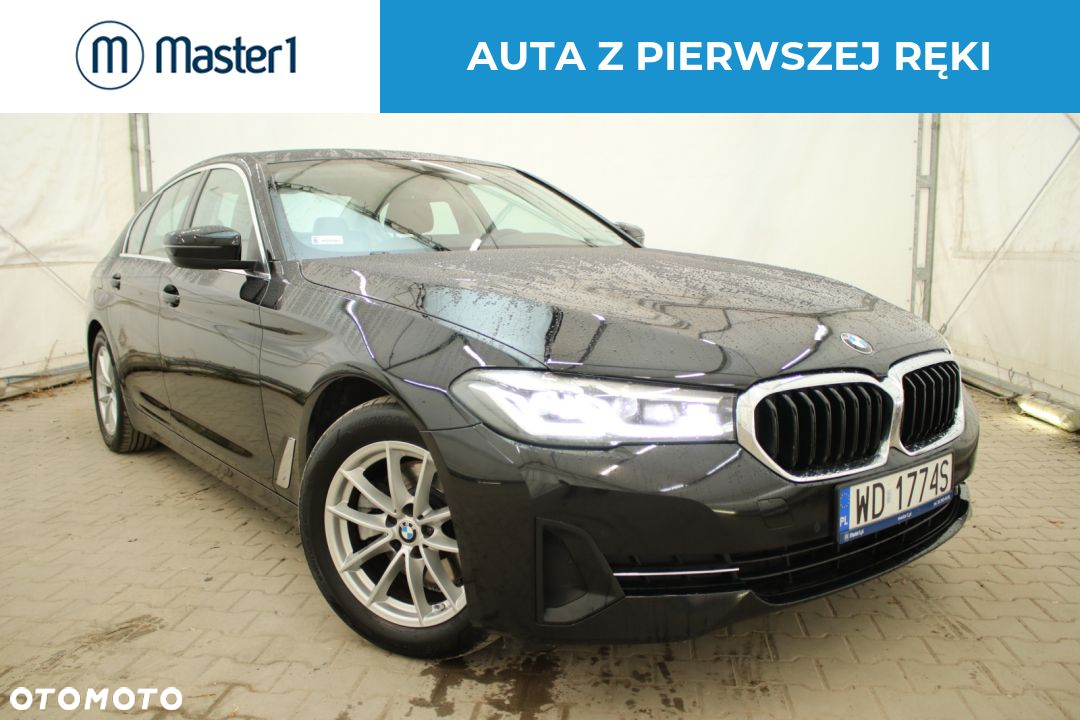 BMW Seria 5 520i mHEV - 5
