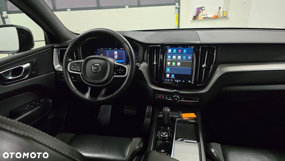 Volvo XC 60 B4 D Geartronic RDesign - 17