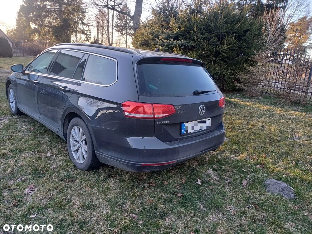 Volkswagen Passat 2.0 TDI SCR DSG Comfortline - 7