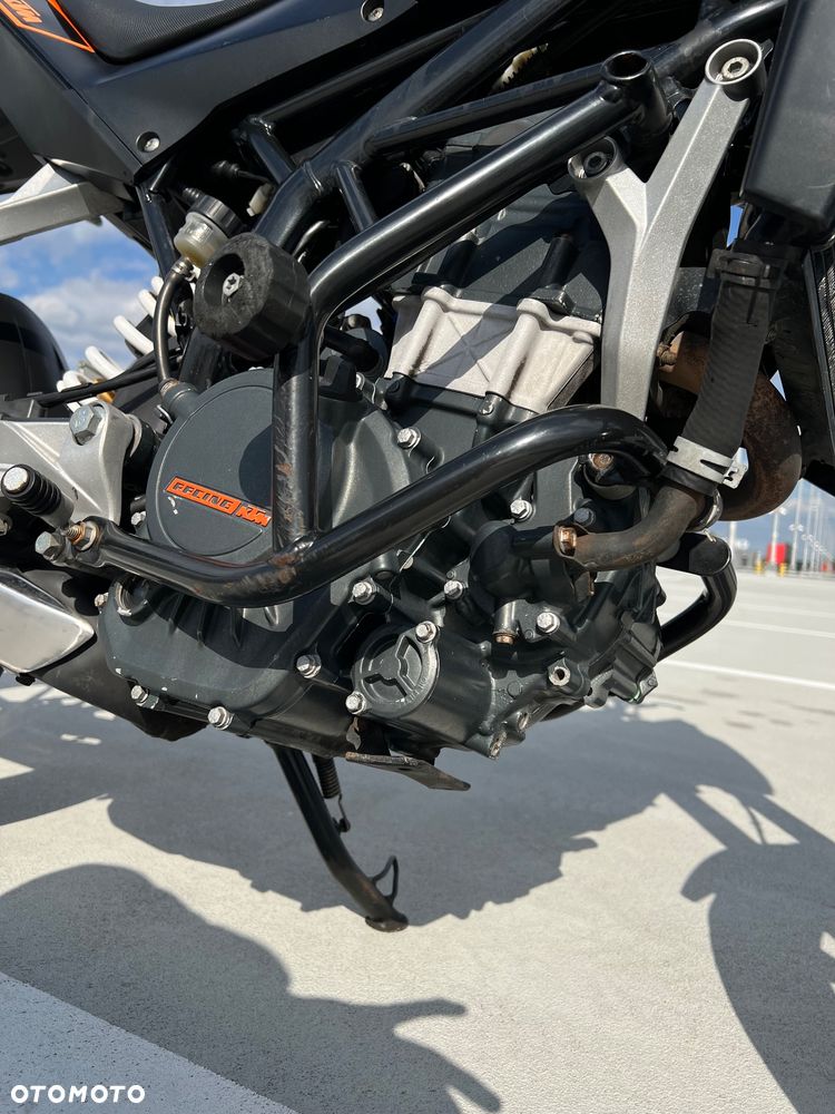 KTM Duke 125 - 10