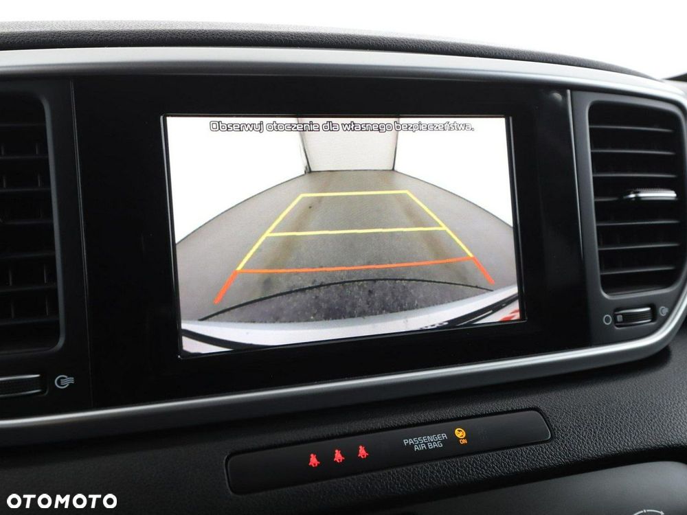 Kia Sportage 1.6 GDI M 2WD - 24