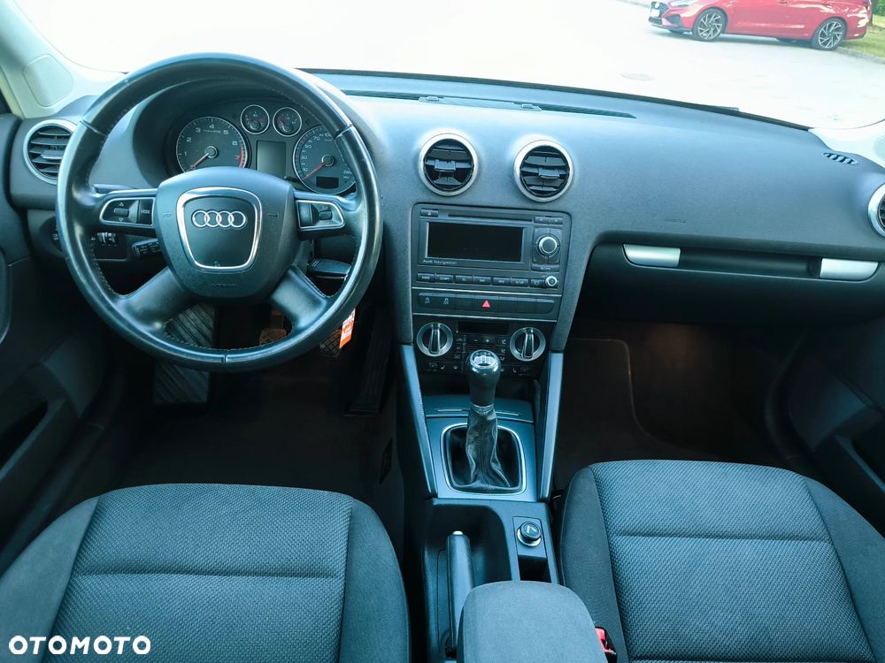 Audi A3 Sportback - 15