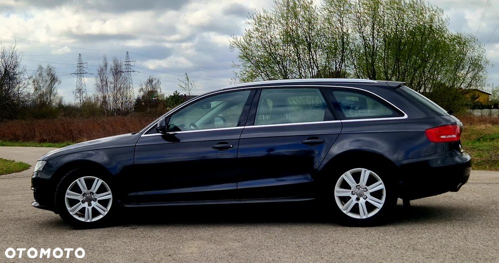 Audi A4 Avant - 4