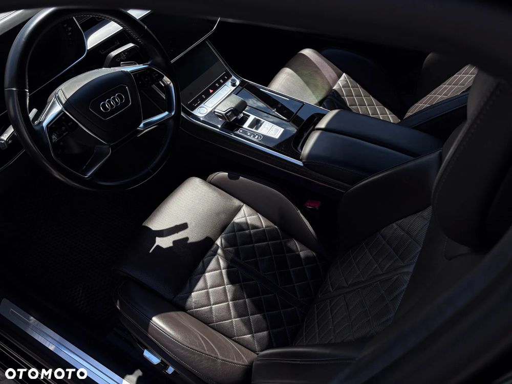 Audi A8 L 55 TFSI mHEV Quattro Tiptr - 10
