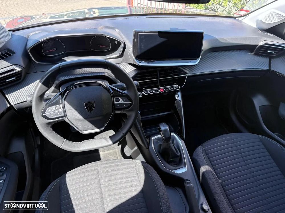 Peugeot 208 1.2 PureTech Active Pack - 29