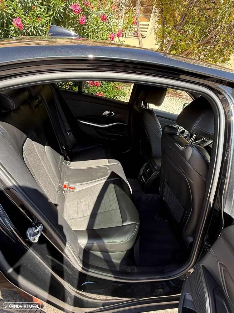 BMW 320 e Auto - 3