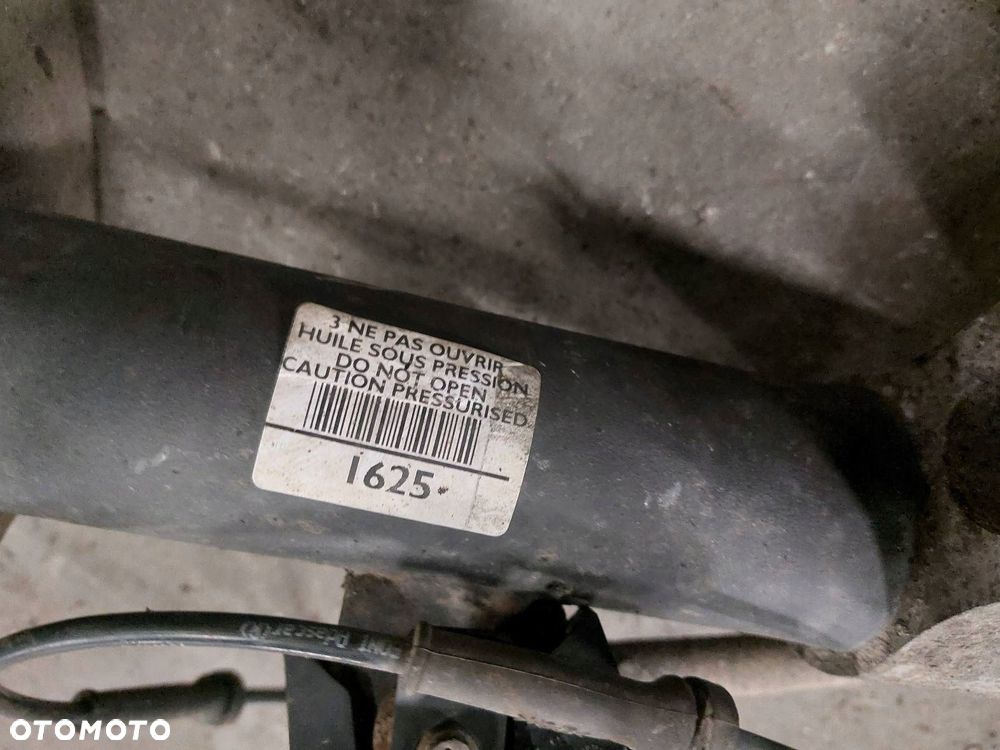 AMORTYZATOR SPRĘŻYNA ZWROTNICA LEWY PRAWY PRZÓD PEUGEOT 5008 I 1.6 HDI - 8