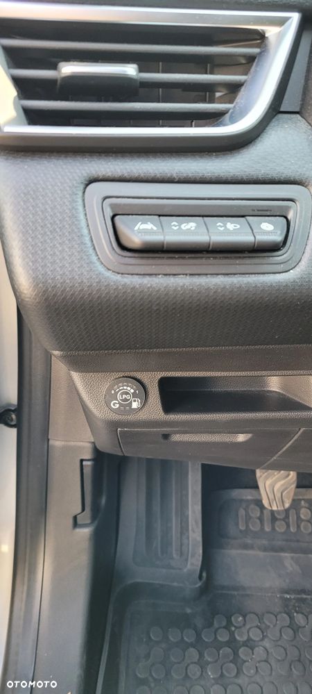 Renault Clio - 13