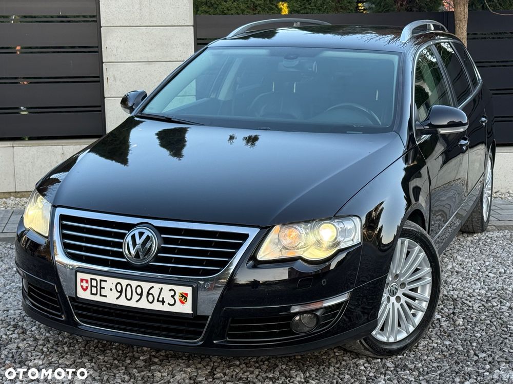 Volkswagen Passat - 1
