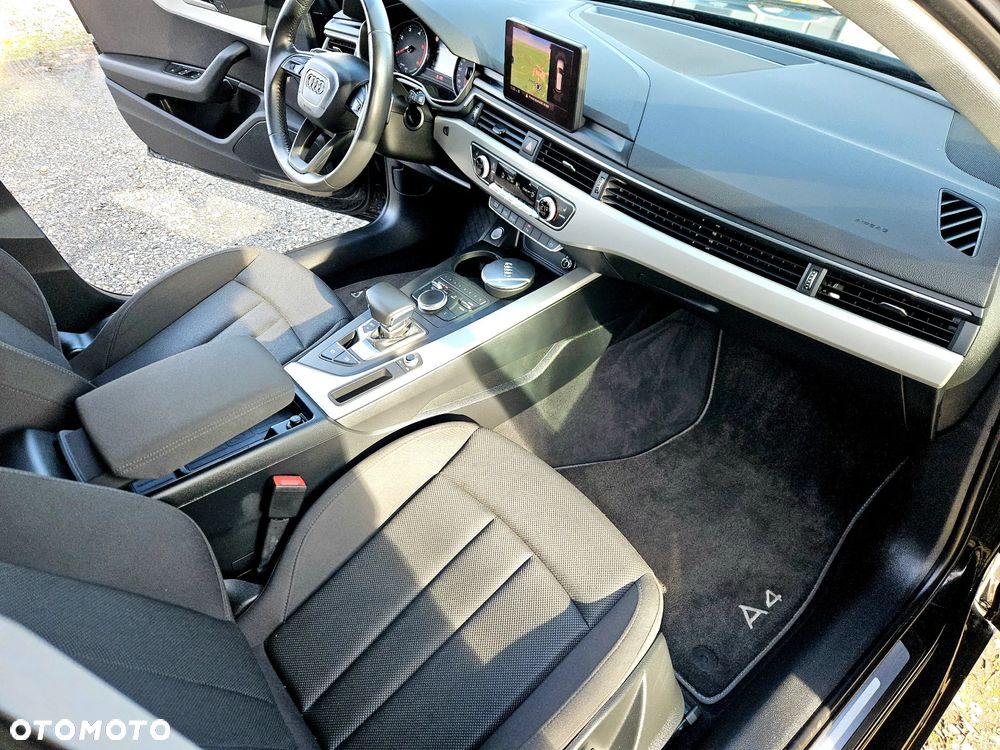 Audi A4 Avant 2.0 TDI S tronic - 25