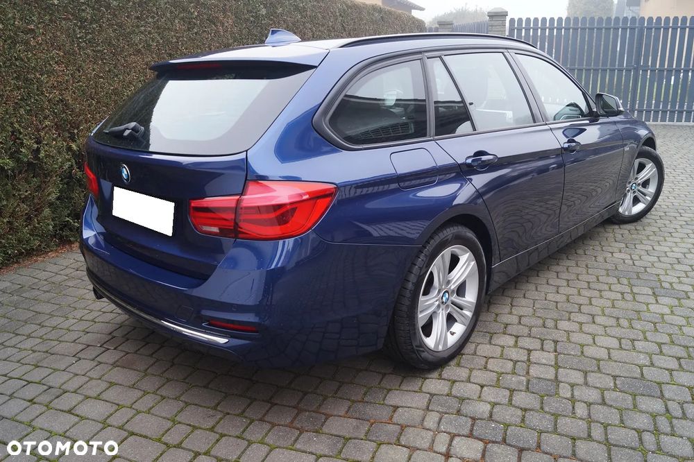 BMW Seria 3 318i Sport Line - 4