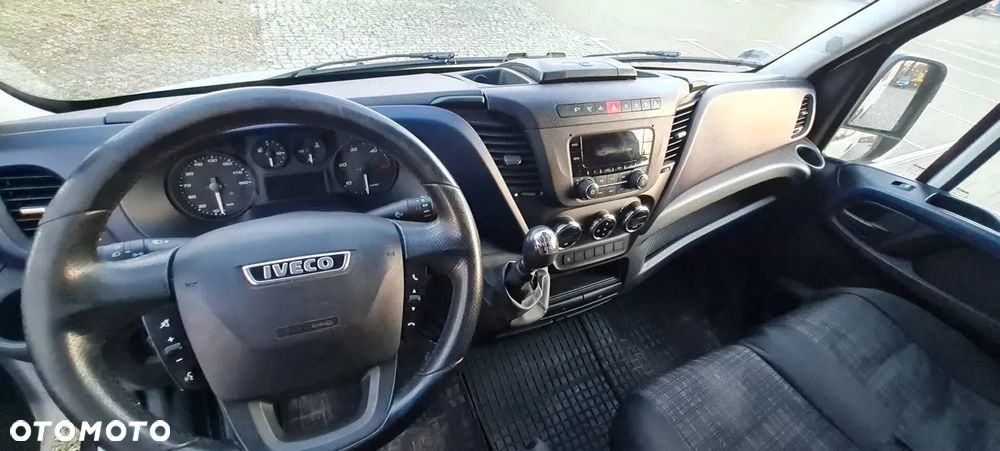 Iveco Daily - 12