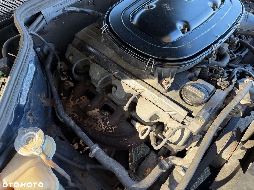 Mercedes-Benz W201 (190) - 24