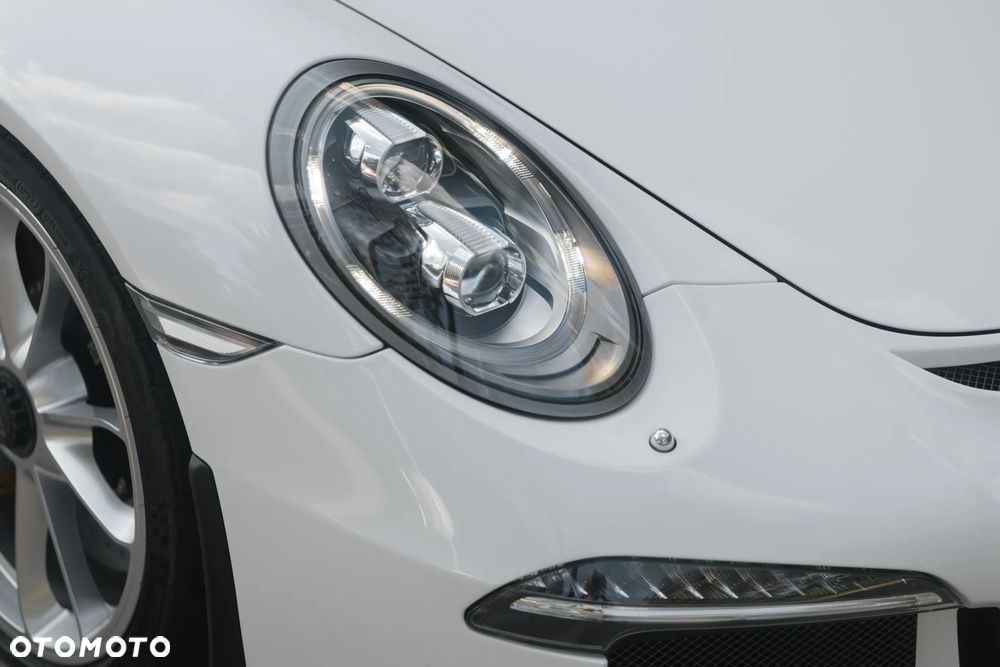 Porsche 911 GT3 - 18