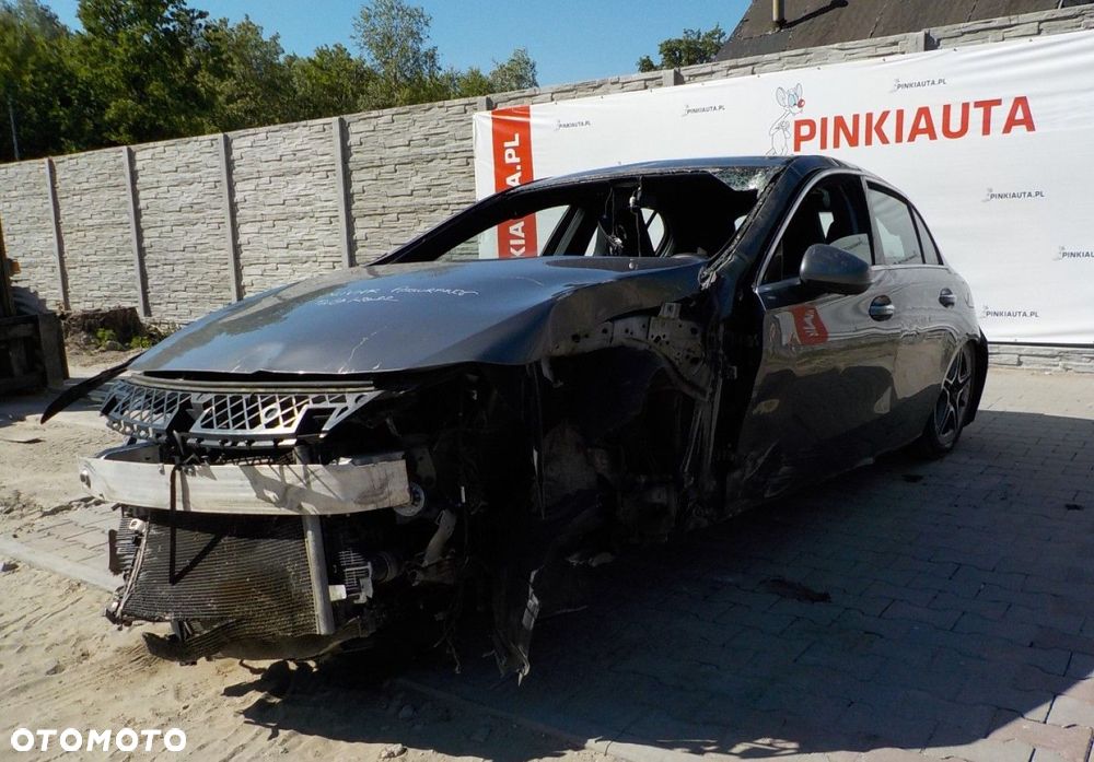 Mercedes-Benz Klasa A 200 AMG Line 7G-DCT - 7