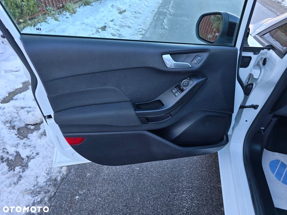 Ford Fiesta 1.0 EcoBoost S&S ACTIVE COLOURLINE - 27