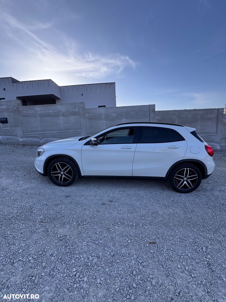 Mercedes-Benz GLA 200 (CDI) d 4Matic 7G-DCT Style - 5